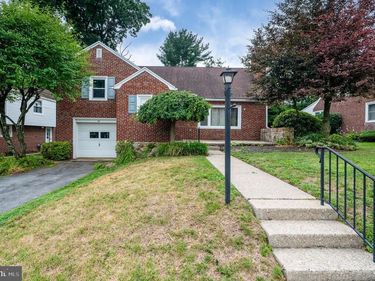 118 EMERALD AVENUE, READING, PA 19606