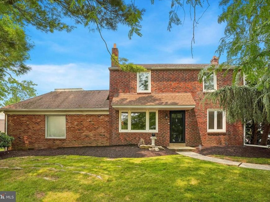 2600 Wendy Road, Havertown, PA 19083 Main Photo