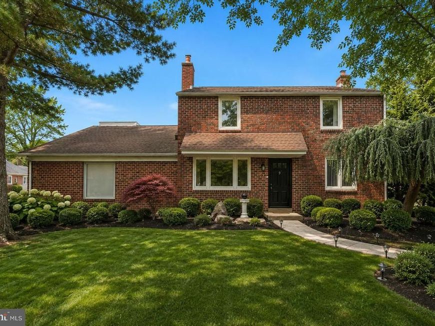 2600 Wendy Road, Havertown, PA 19083 Main Photo