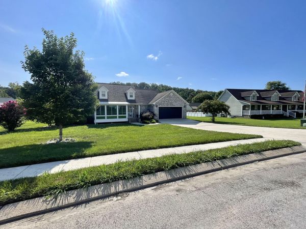 12210 Macon Way, Soddy Daisy, TN 37379