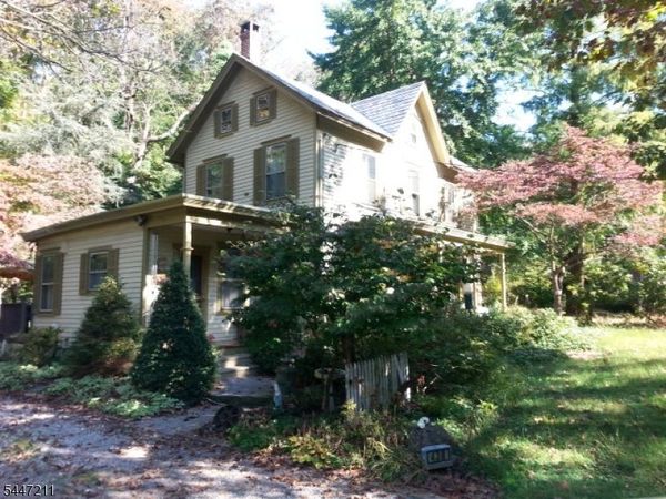 438 Church Rd, Holland, NJ 08848