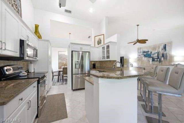 2515 Talon Ct, Unit 404, Naples, FL 34105 Photo