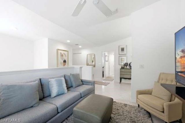 2515 Talon Ct, Unit 404, Naples, FL 34105 Photo