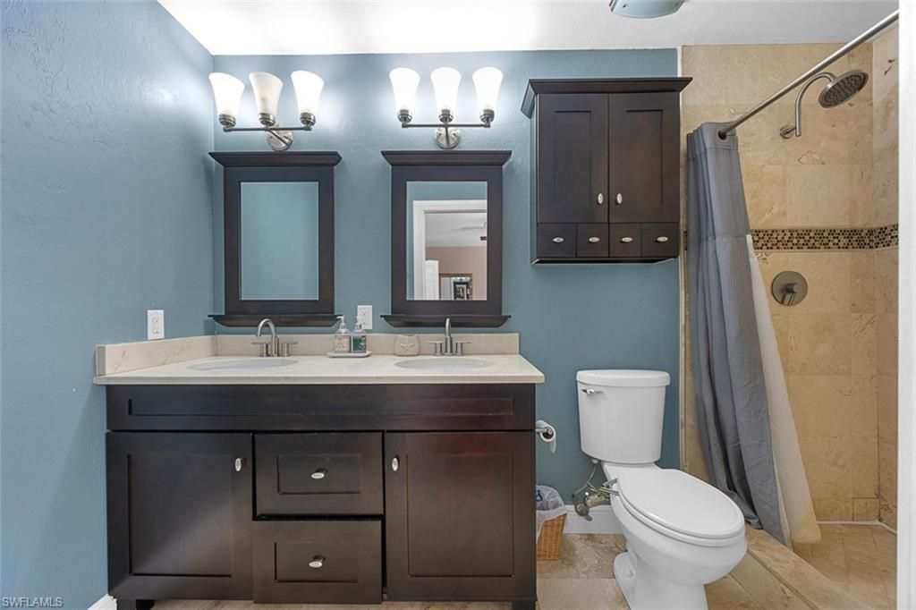 441 3rd St Sw, Naples, FL 34117 Photo