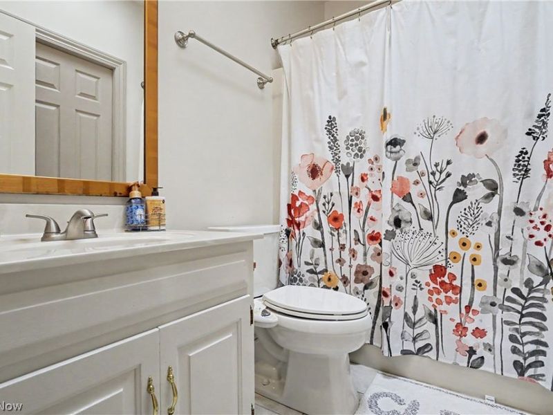 6550 Drake Street NW, Canton, OH 44718 Photo 29