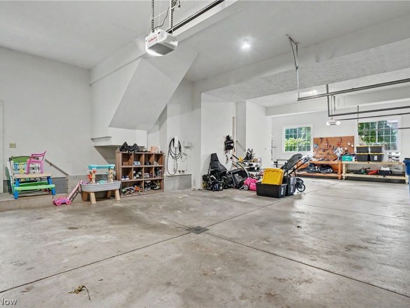 6550 Drake Street NW, Canton, OH 44718 Photo 7