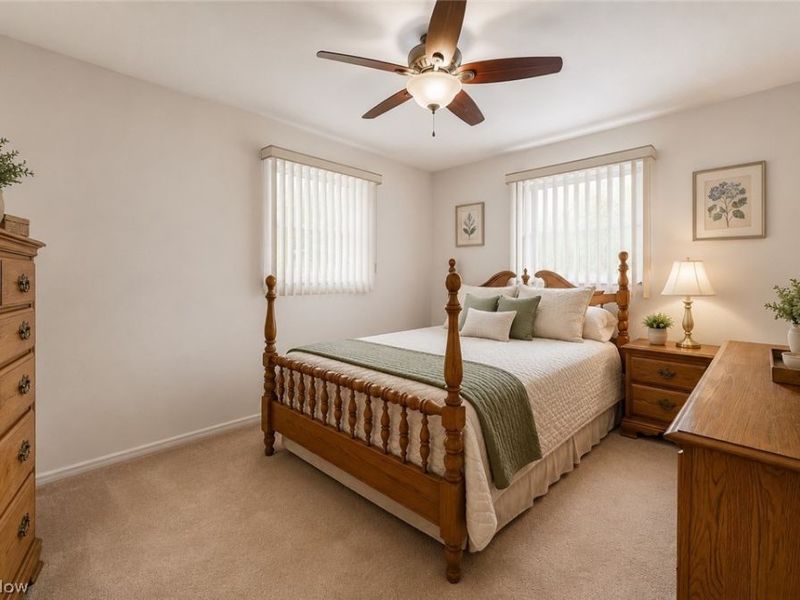 7655 Manor Drive, Mentor on the Lake, OH 44060 Photo 18