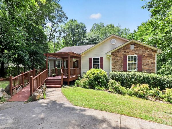 7912 Ritter Drive , Charlotte, NC 28270