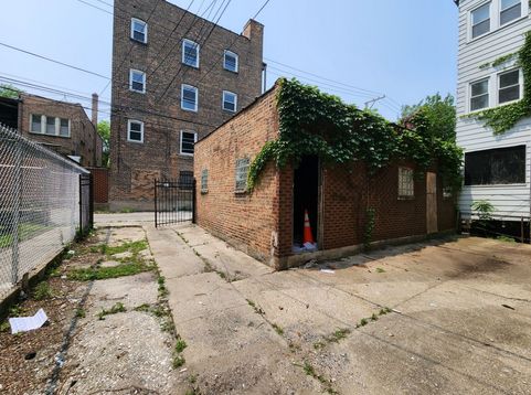 Main Photo