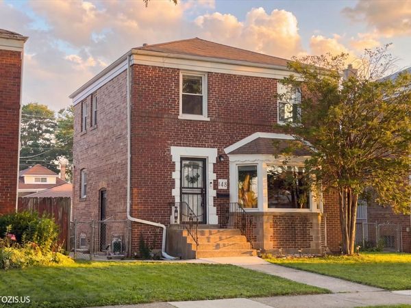 148 Linden Avenue , Bellwood, IL 60104