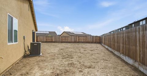 392 Ingraham Ct, Los Banos, CA 93635 Photo