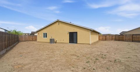 392 Ingraham Ct, Los Banos, CA 93635 Photo