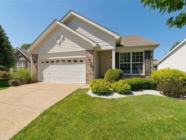 459 Newport Drive , St Peters, MO 63376