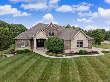 696 Treeline Court, Clearcreek Twp, OH 45066