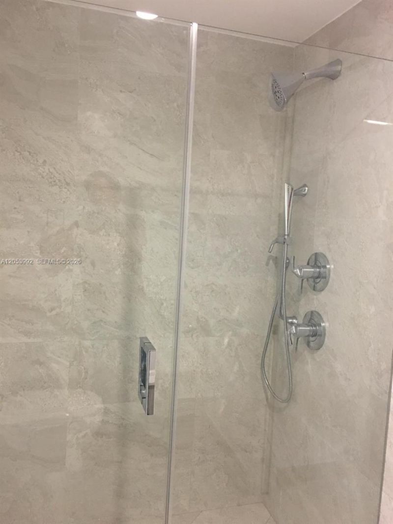 488 NE 18 St , Unit 809, Miami, FL 33132 Photo