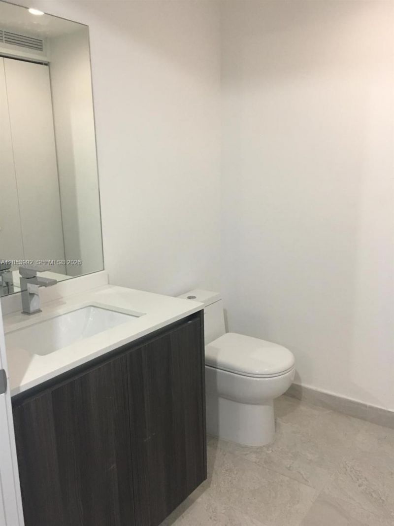 488 NE 18 St , Unit 809, Miami, FL 33132 Photo