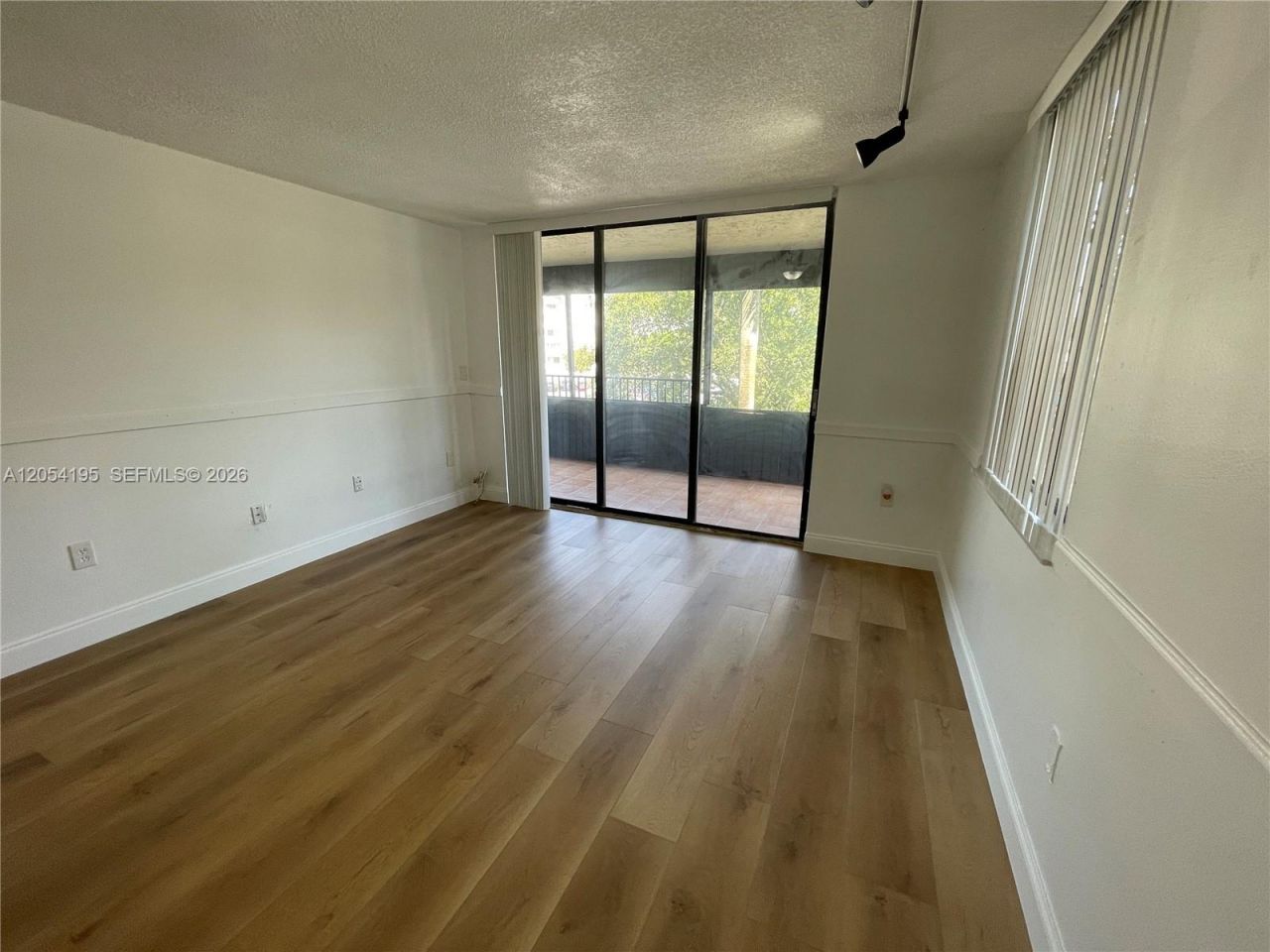 16220 NW 2nd Ave , Unit 312, Miami, FL 33169 Photo