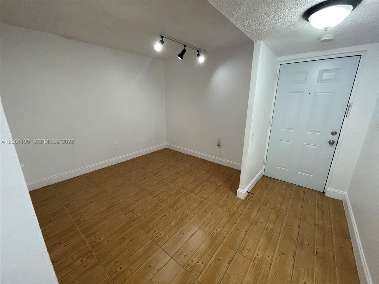16220 NW 2nd Ave , Unit 312, Miami, FL 33169 Photo