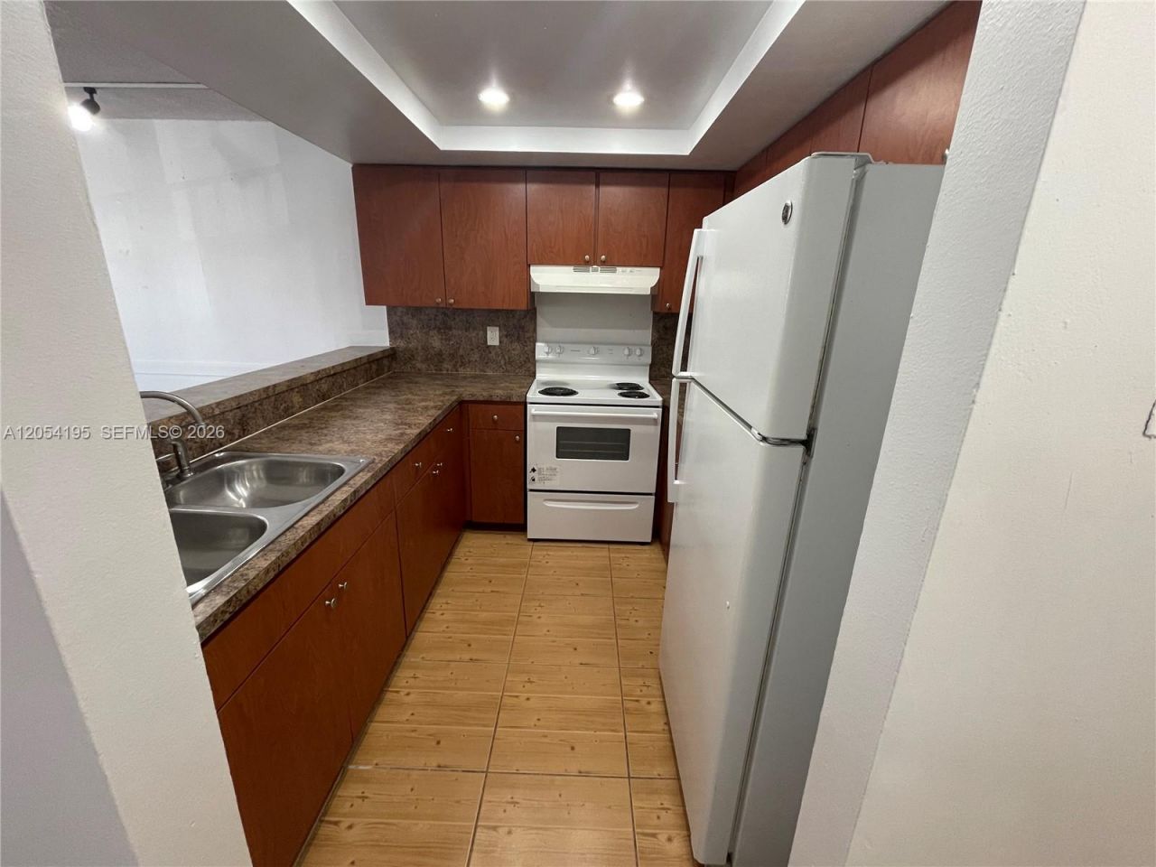16220 NW 2nd Ave , Unit 312, Miami, FL 33169 Photo