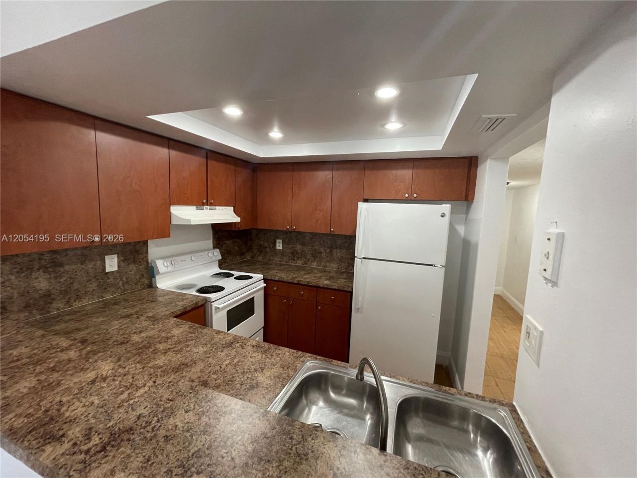 16220 NW 2nd Ave , Unit 312, Miami, FL 33169 Photo