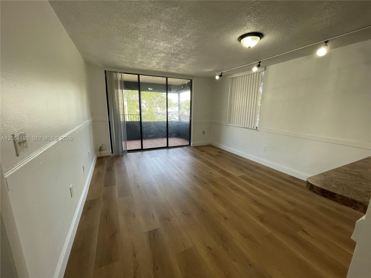 16220 NW 2nd Ave , Unit 312, Miami, FL 33169 Photo