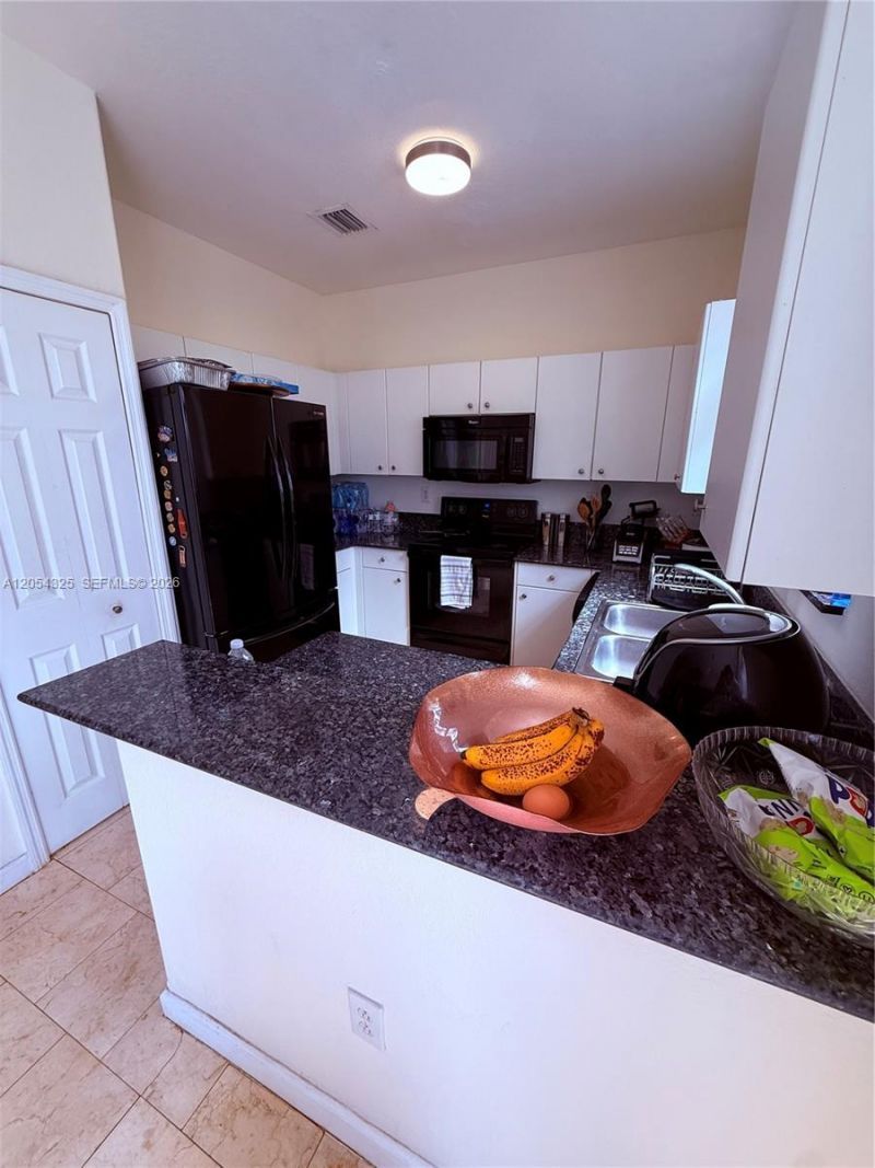7950 NW 108th Pl , Doral, FL 33178 Photo