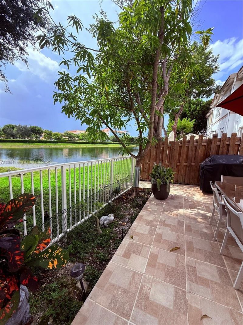 7950 NW 108th Pl , Doral, FL 33178 Photo