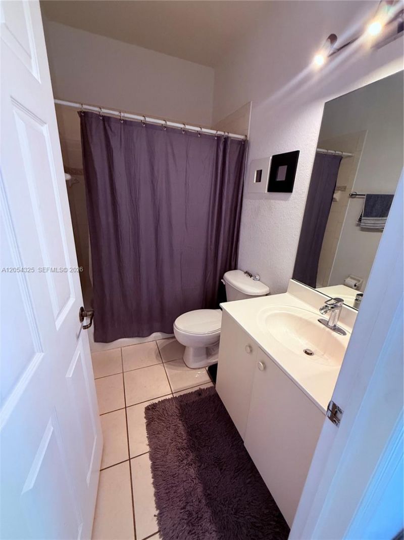 7950 NW 108th Pl , Doral, FL 33178 Photo