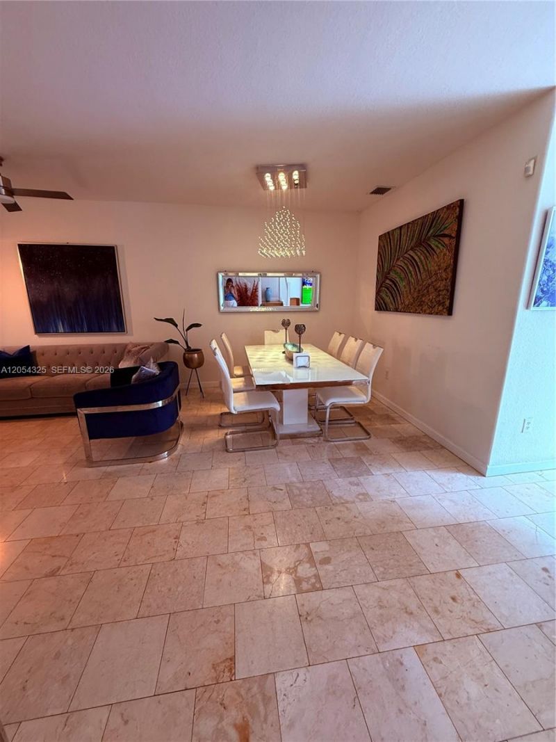 7950 NW 108th Pl , Doral, FL 33178 Photo