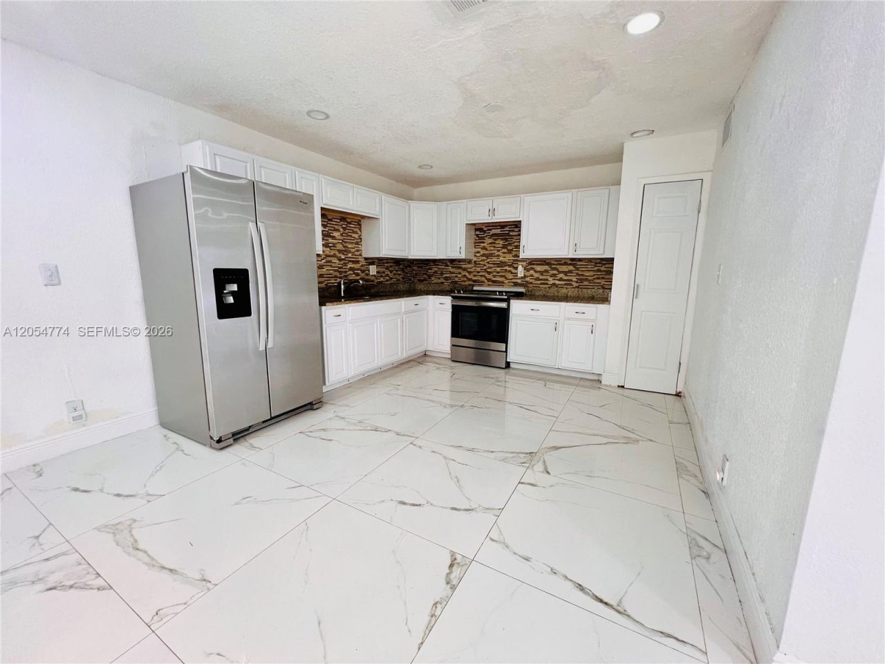 2001 SW 85th Ave, North Lauderdale, FL 33068 Photo
