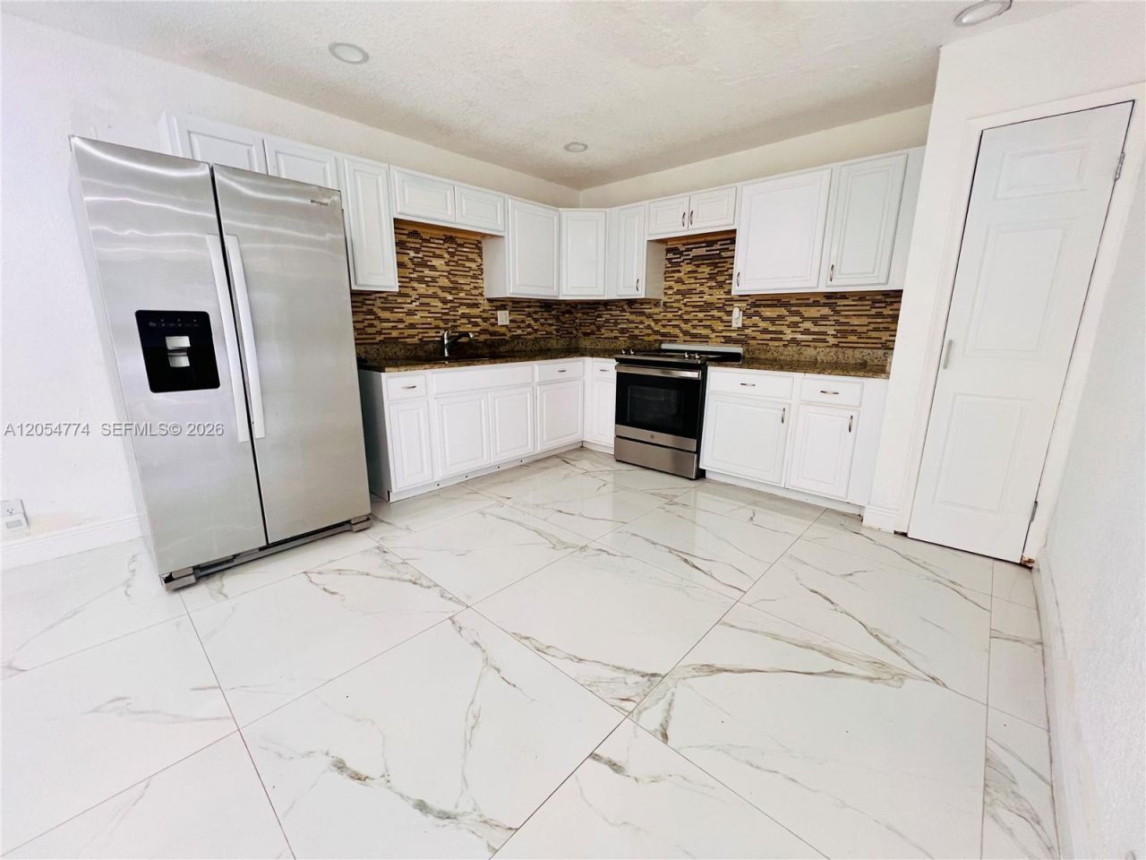 2001 SW 85th Ave, North Lauderdale, FL 33068 Photo