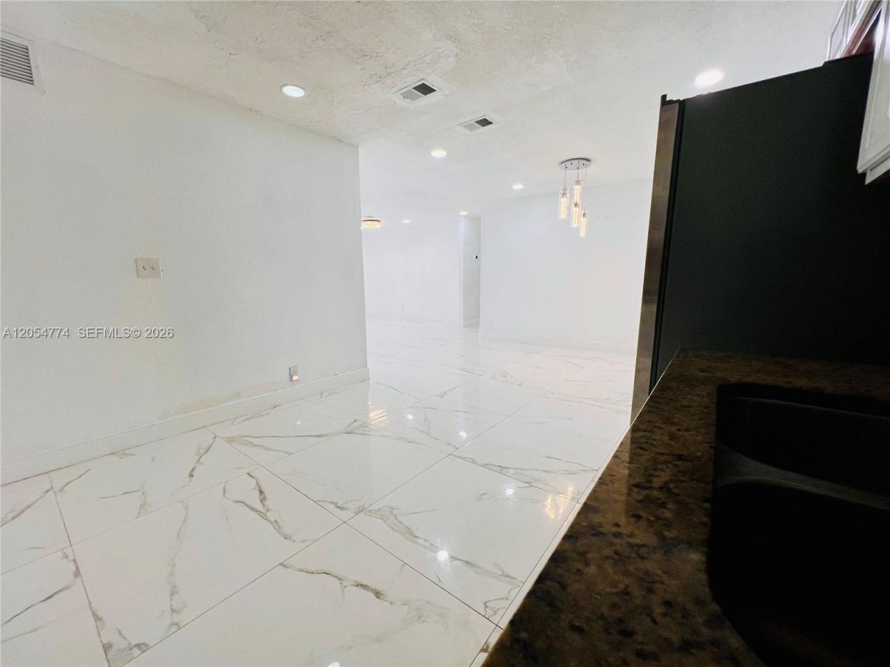 2001 SW 85th Ave, North Lauderdale, FL 33068 Photo