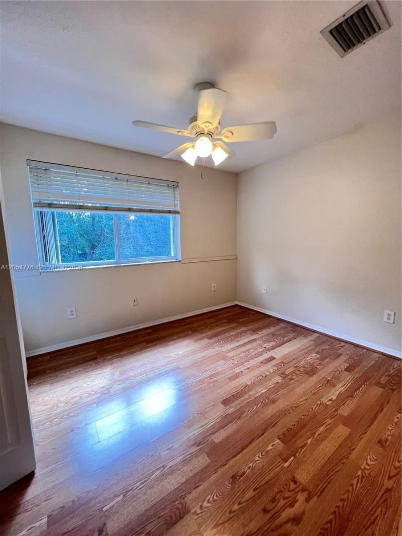 5707 NW 114th Ct , Unit 107, Doral, FL 33178 Photo