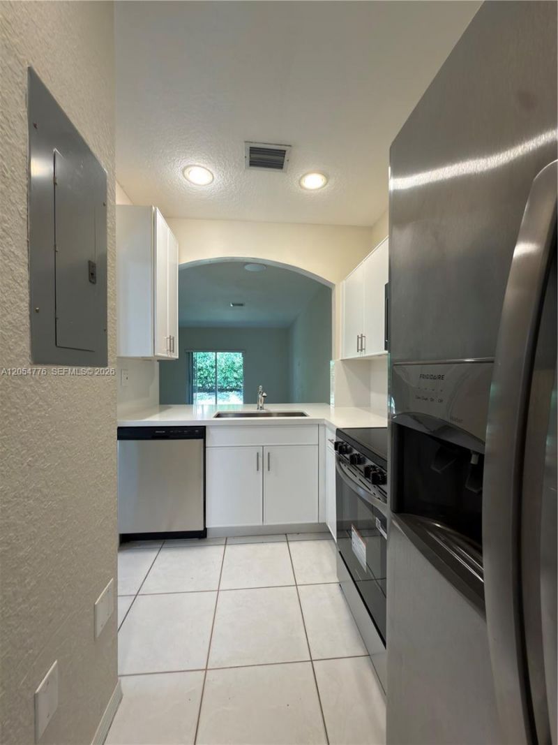 5707 NW 114th Ct, Unit 107, Doral, FL 33178 Photo