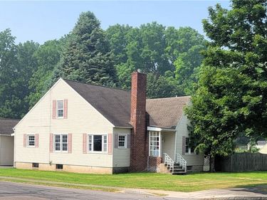 26 Standart Avenue , Auburn, NY 13021