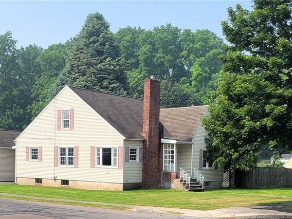 26 Standart Avenue , Auburn, NY 13021