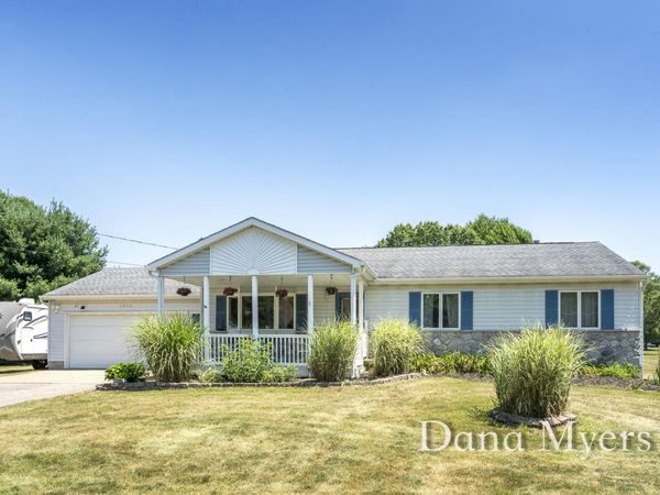 6826 Mccords Avenue SE, Alto, MI 49302