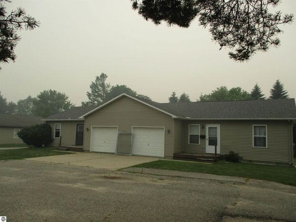 254 Burgess Street N, Unit 1 & 2, West Branch, MI 48661