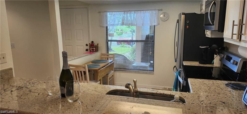 192 Fox Glen Dr, Unit 2-192, Naples, FL 34104 Photo