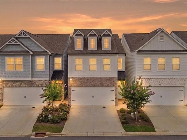 396 Whitetail Circle , Canton, GA 30115