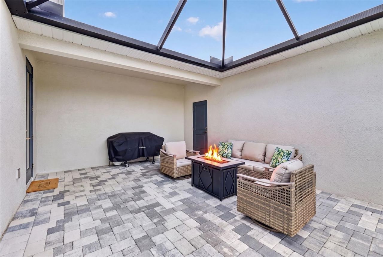 1813 Fender Lane , Sarasota, FL 34240 Photo