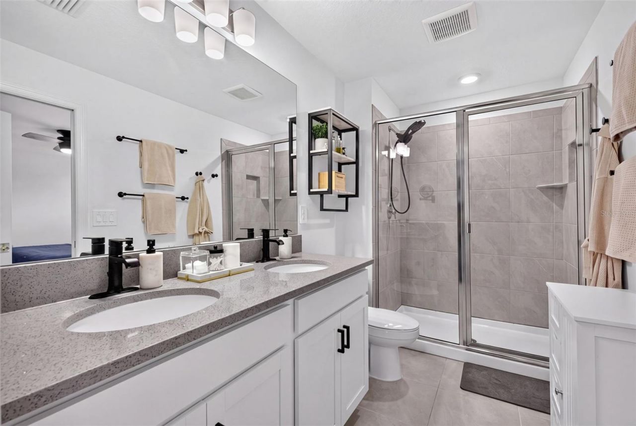 1813 Fender Lane , Sarasota, FL 34240 Photo