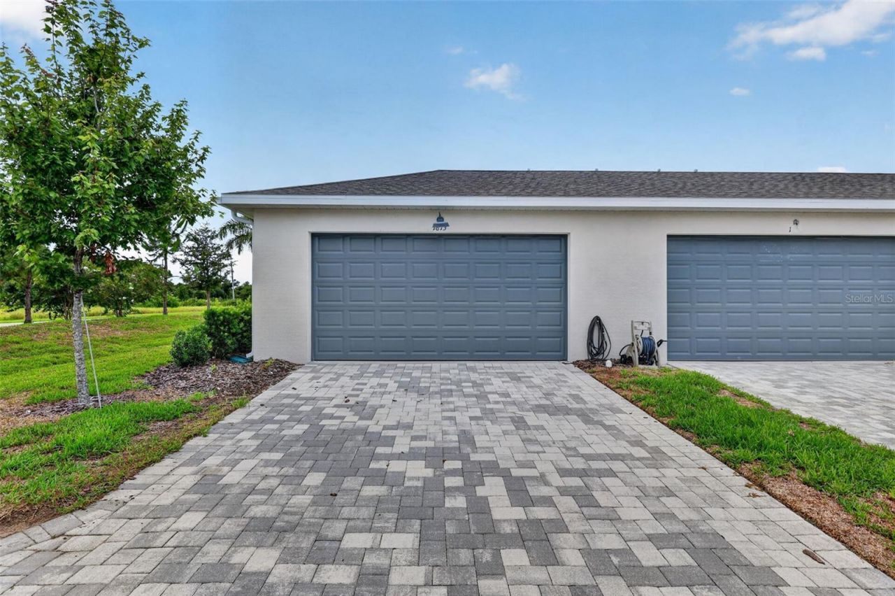 1813 Fender Lane , Sarasota, FL 34240 Photo