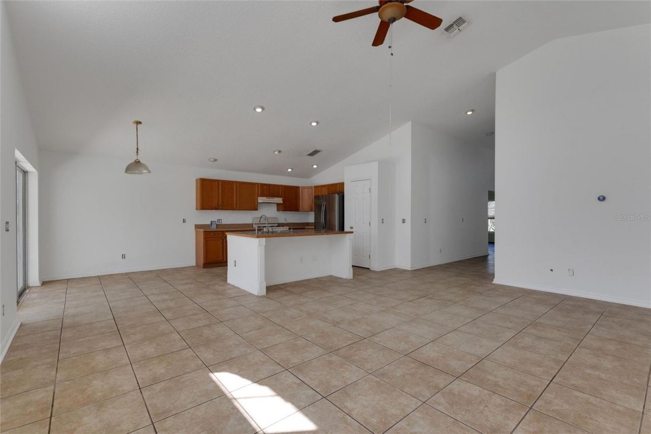 844 Berwick Dr , Davenport, FL 33897 Photo