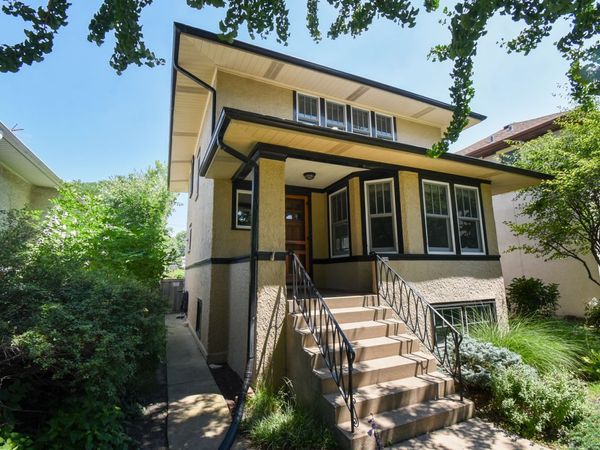 830 N Harvey Avenue , Oak Park, IL 60302