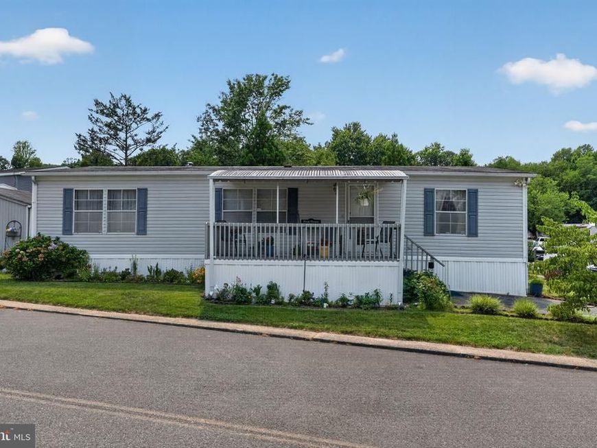 9413 Gumtree Park Street , Capitol Heights, MD 20743 Main Photo