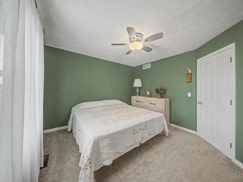 320 Harmony Drive, Harrison, OH 45030 Photo 23
