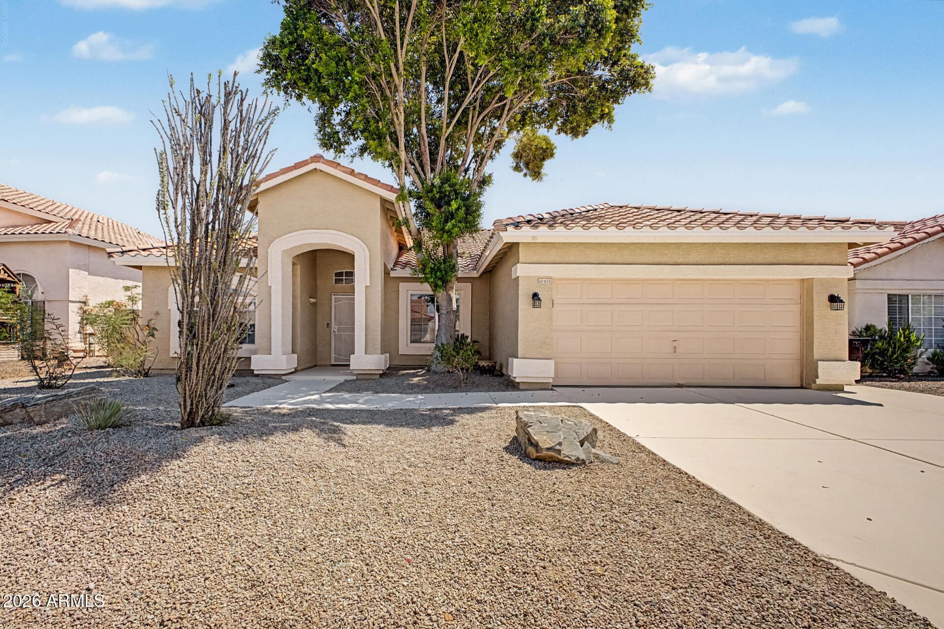 655 W Silver Creek Road, Gilbert, AZ 85233 Main Photo