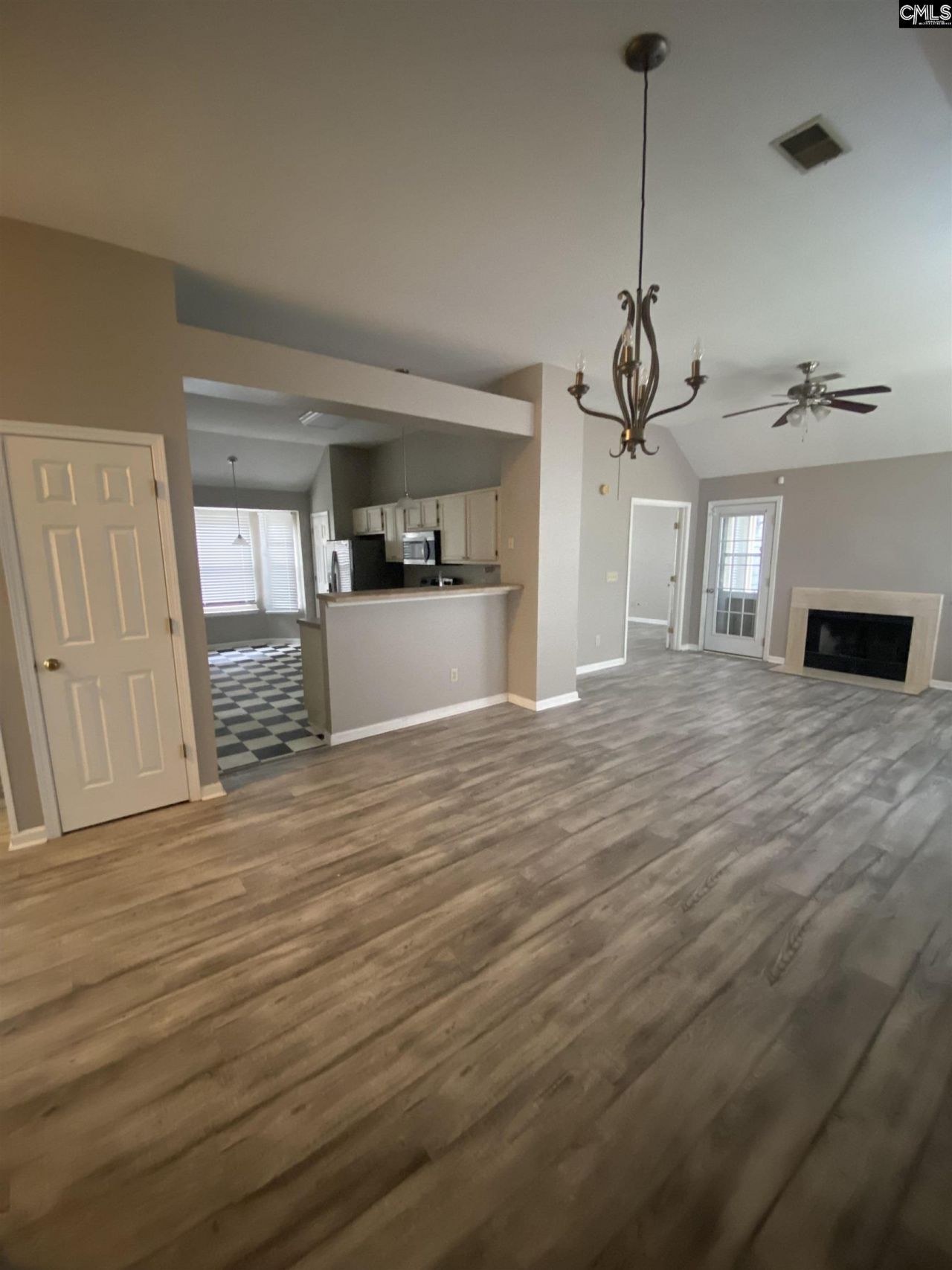 8208 Bay Springs Road  Photo 4