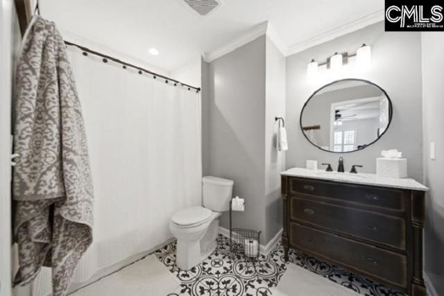 104 Saks Avenue  Photo 35